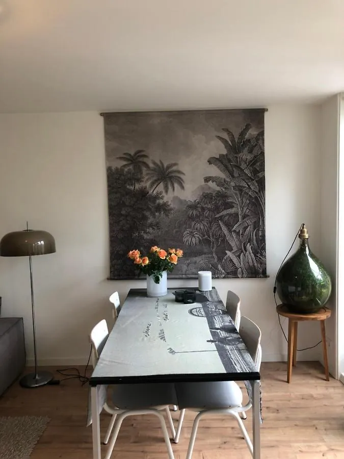 Savina City Centre Apartment Near Beach, Station And Shops Zandvoort