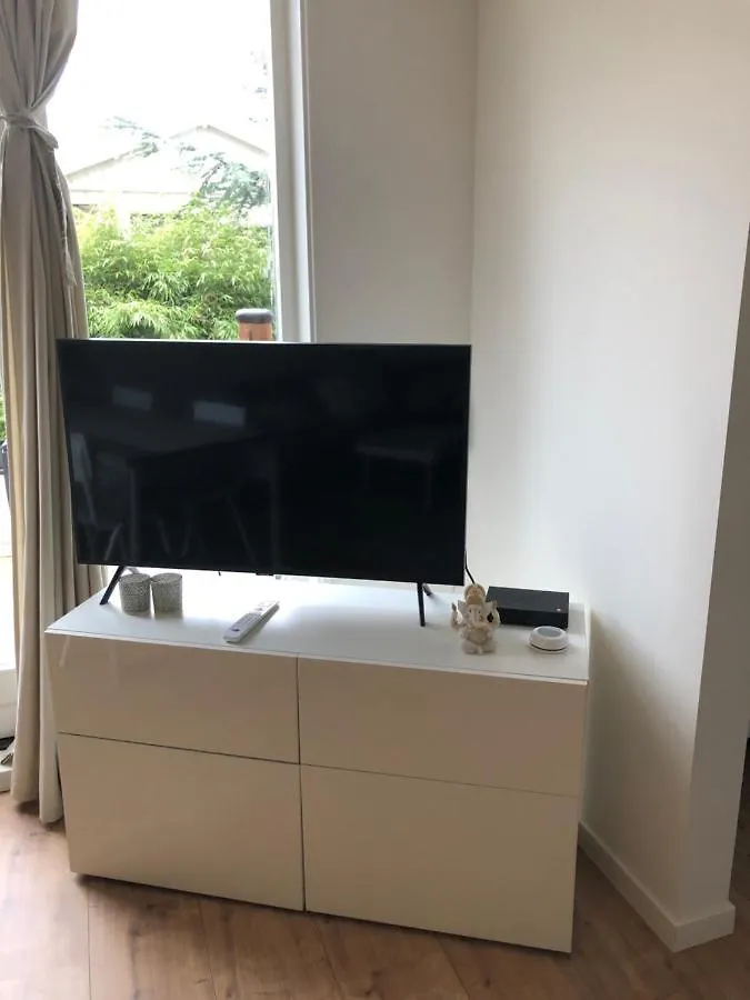 Savina City Centre Apartment Near Beach, Station And Shops Zandvoort