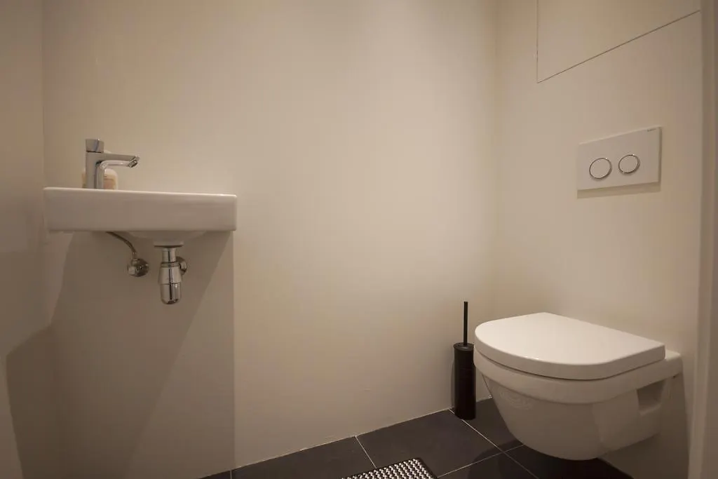 Savina City Centre Apartment Near Beach, Station And Shops Zandvoort